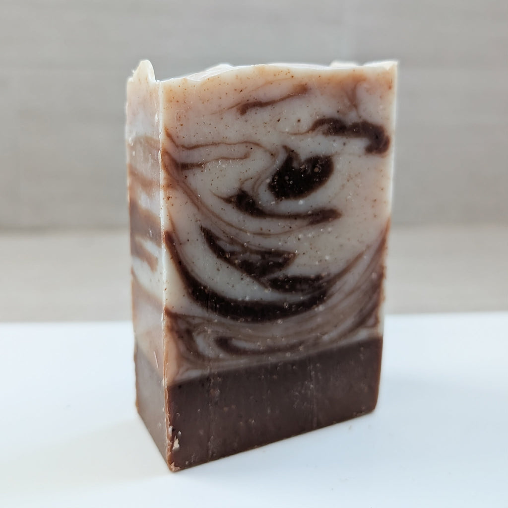 Perfect Gardener with Walnut Exfoliation
