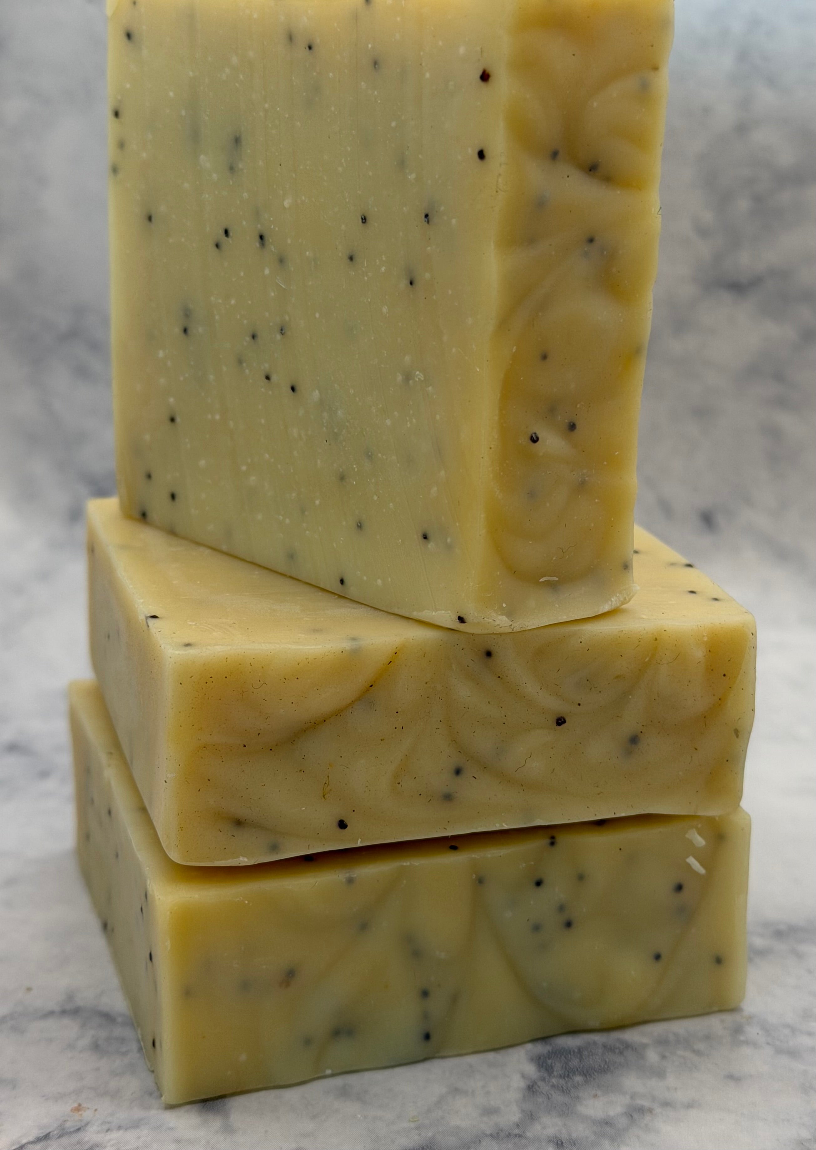 Lemon Poppy Seed Scrub