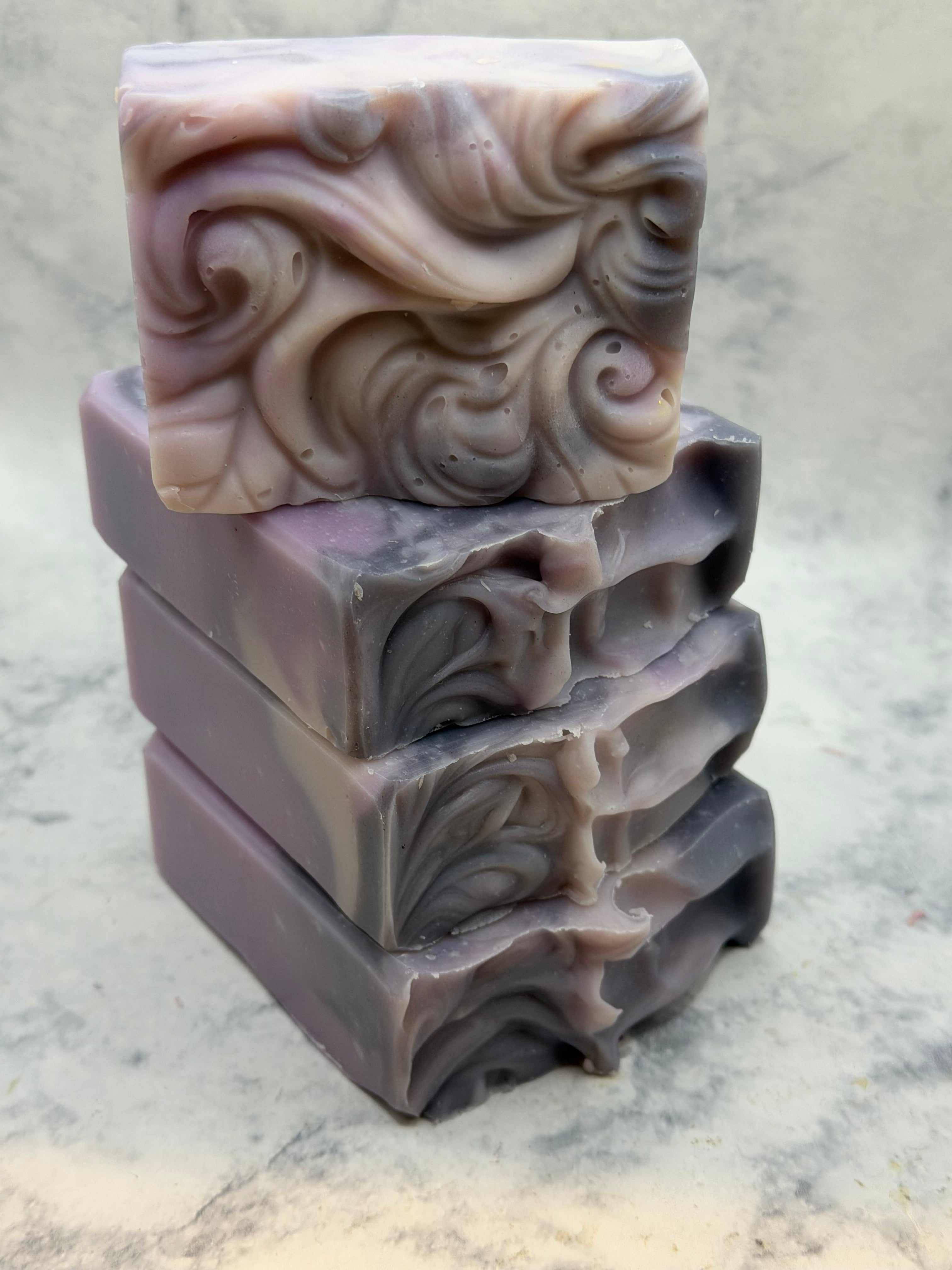 Blackberry & Magnolia